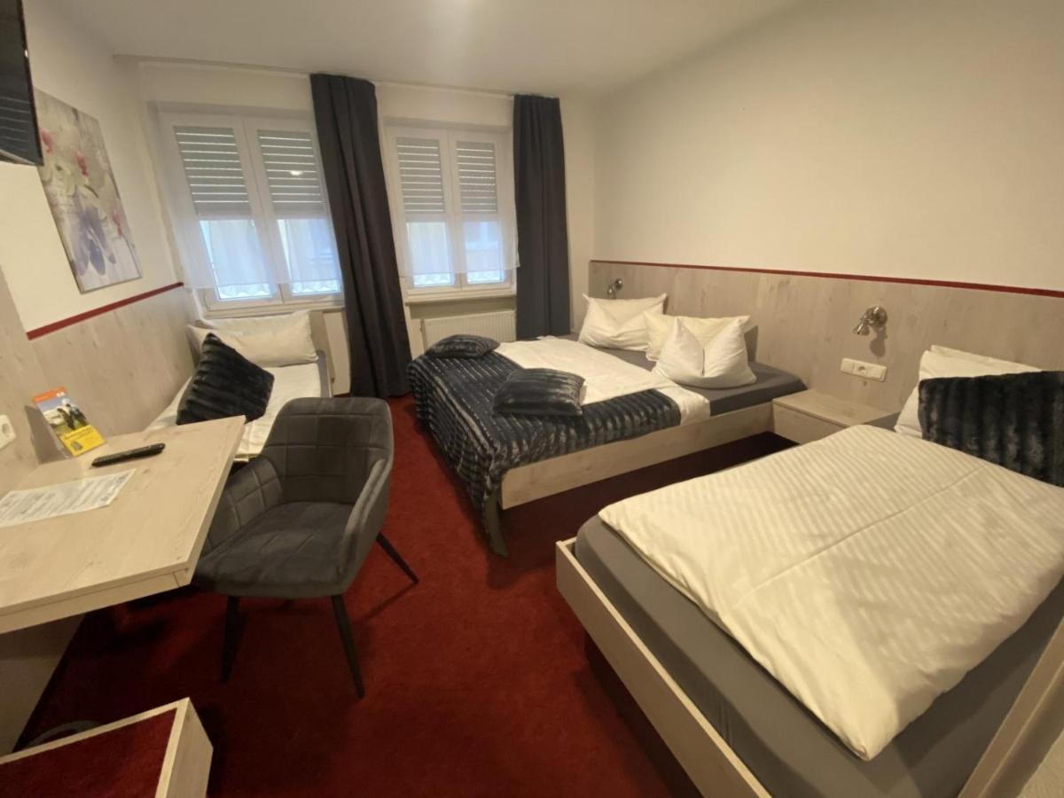 Hotel Wilder Mann Feuchtwangen Ngoại thất bức ảnh