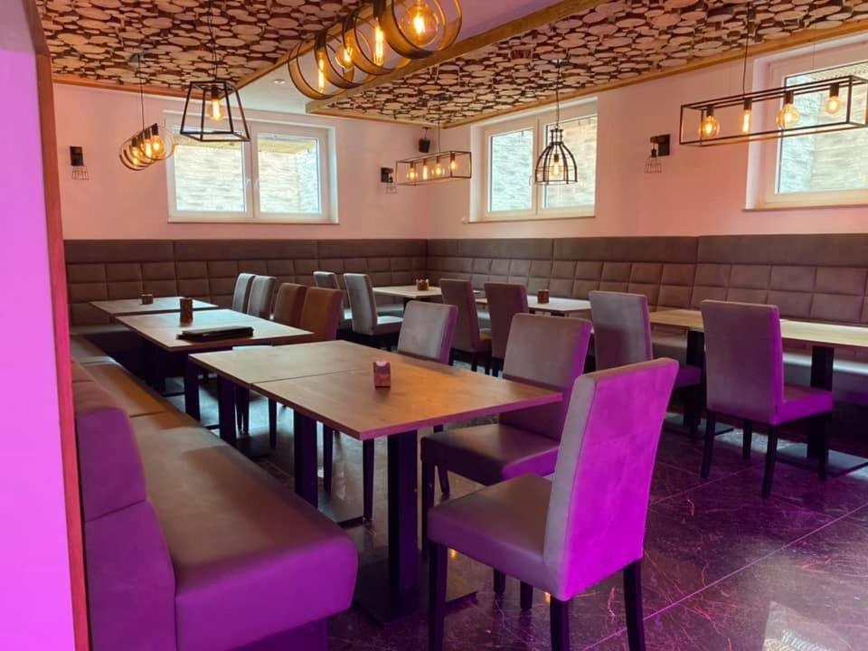 Hotel Wilder Mann Feuchtwangen Ngoại thất bức ảnh