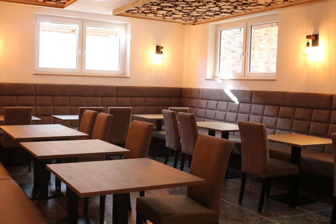 Hotel Wilder Mann Feuchtwangen Ngoại thất bức ảnh